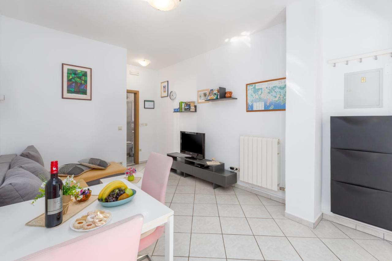 Apartment With A Parking Space - 2216
