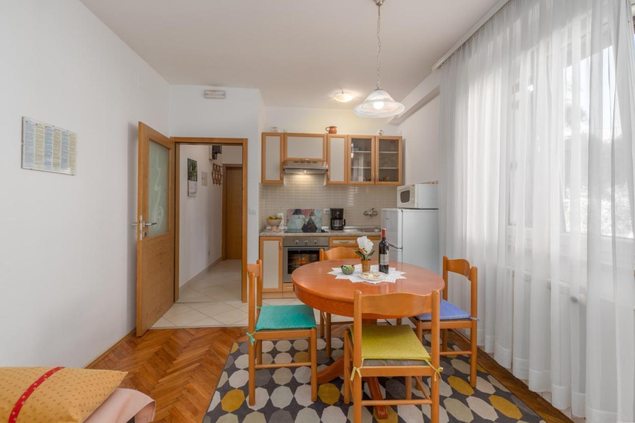 Apartment With A Parking Space - 2216 *