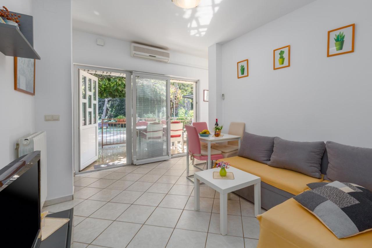 With A Parking Space - 2216 Apartment *
