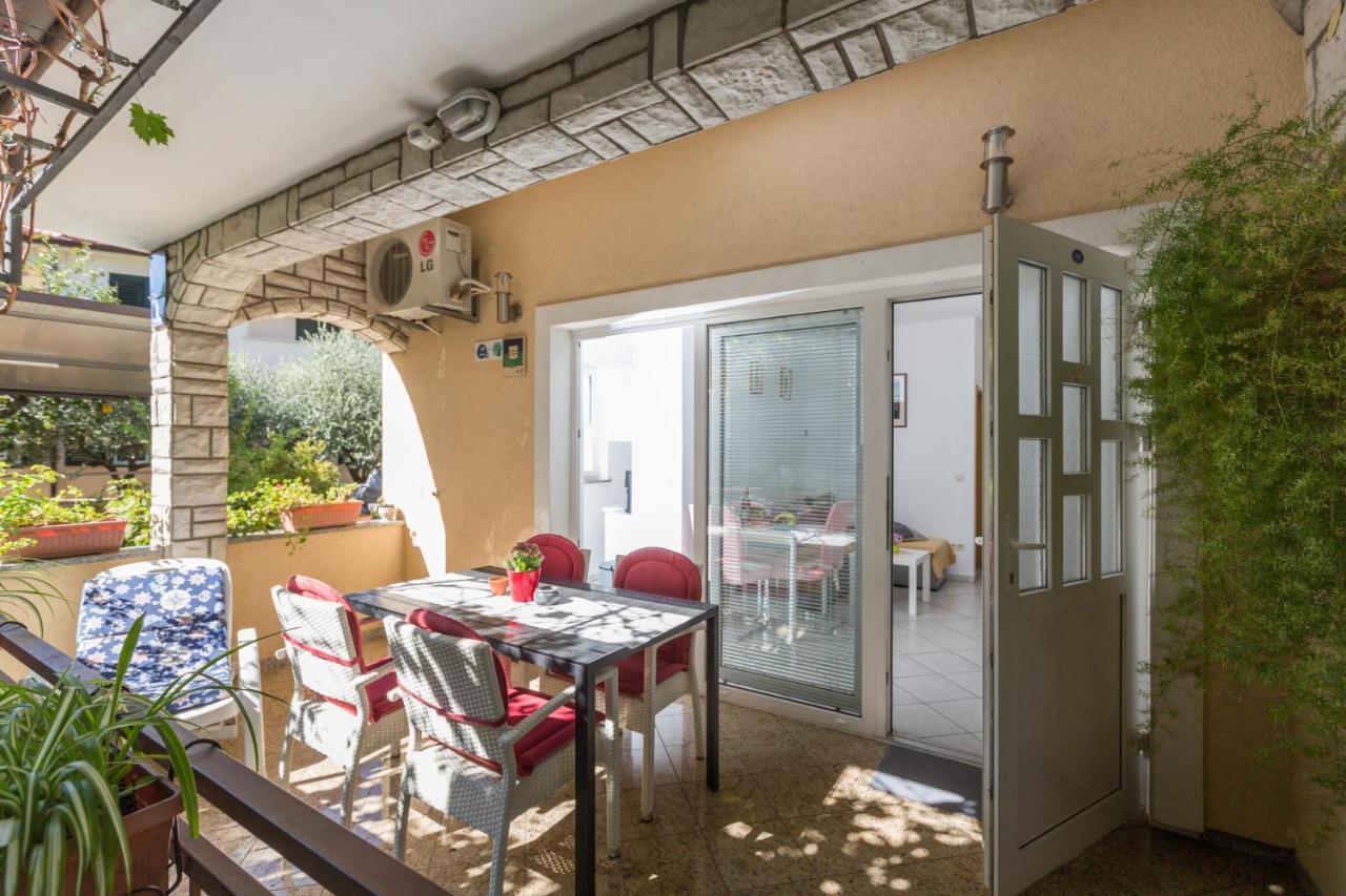 Apartment With A Parking Space - 2216