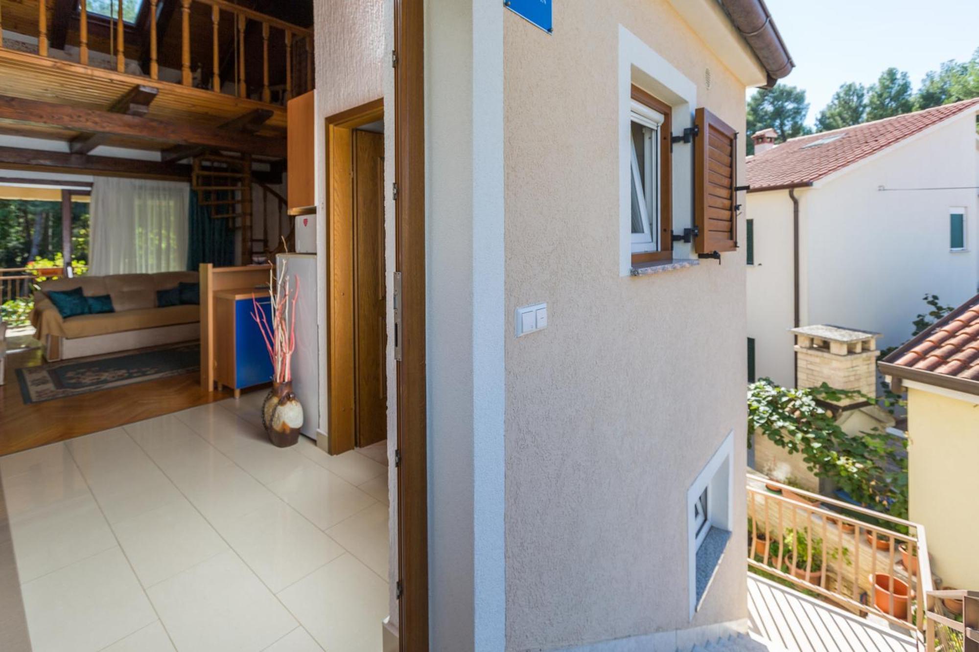 Apartment With A Parking Space - 2216
